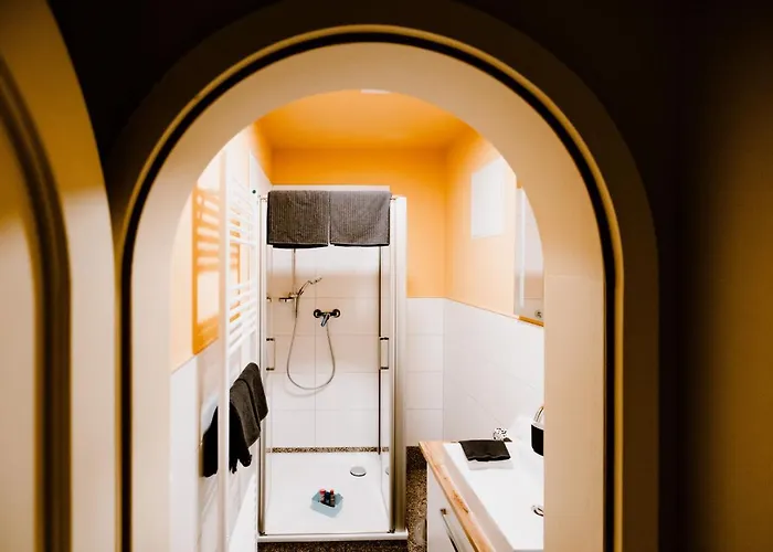 Waldgasthaus Armeleuteberg *